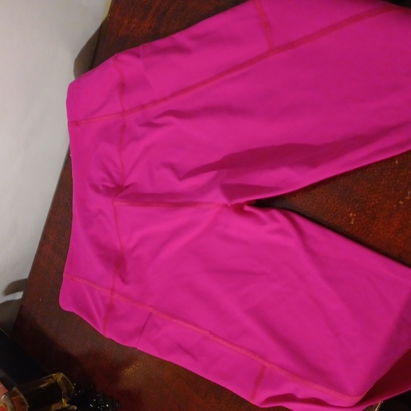 Knockout! by Victoria's secret, hot pink leggins!long/ grande - Picture 2 of 5